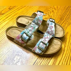 Fall Creek Floral Sandals